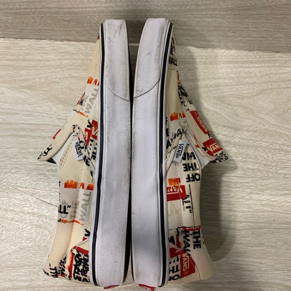 Vans Classic Slip-Ons - Picture 7 of 8